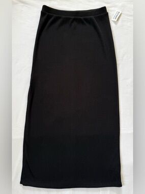 Old Navy Women’s Ribbed Midi Skirt